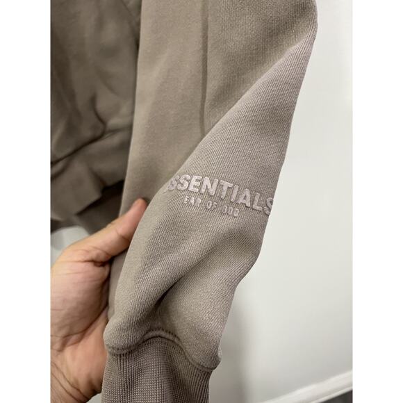 Fear Of God Essentials Hoodie Sweatshirt M Pullover Athletic Fleece Gorpcore Y2K - Picture 6 of 15